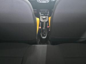Renault Kwid 1.0 Climber auto - Image 13