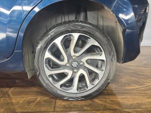 Suzuki Baleno 1.5 GLX manual - Image 11