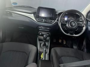 Suzuki Baleno 1.5 GLX manual - Image 14