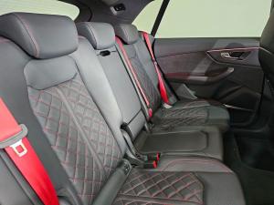 Audi SQ8 TFSI quattro Black Edition - Image 15