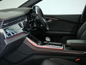 Audi SQ8 TFSI quattro Black Edition - Image 17