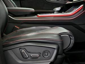 Audi SQ8 TFSI quattro Black Edition - Image 24