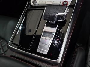 Audi SQ8 TFSI quattro Black Edition - Image 25