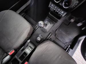 Suzuki Jimny 1.5 GLX AllGrip 3-door manual - Image 10