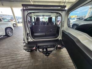 Suzuki Jimny 1.5 GLX AllGrip 3-door manual - Image 13