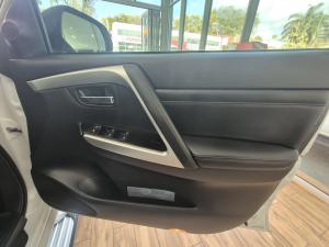 Mitsubishi Pajero Sport 2.4DI-D 4x4 - Image 12
