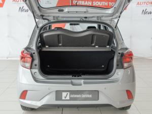 Hyundai Grand i10 1.2 Premium hatch - Image 13