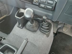 Toyota Land Cruiser 79 4.5D-4D LX V8 single cab - Image 9