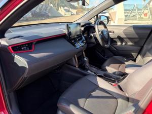 Toyota Corolla Cross 1.8 GR-Sport - Image 7