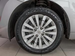 Toyota Starlet 1.4 Xi - Image 14
