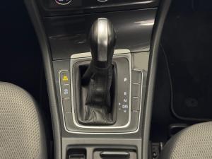 Volkswagen Golf 1.4TSI Comfortline - Image 11