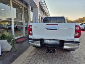 Toyota Hilux 2.8GD-6 double cab Raider auto - Image 5