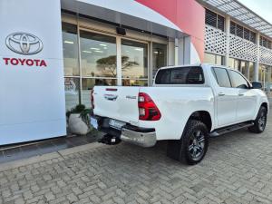 Toyota Hilux 2.8GD-6 double cab Raider auto - Image 2