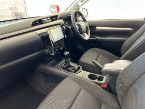 Toyota Hilux 2.4GD-6 Xtra cab Raider manual - Image 7