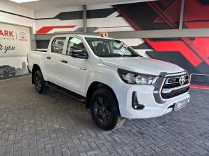 Toyota Hilux 2.4GD-6 double cab 4x4 Raider manual - Image 1
