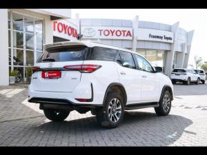 Toyota Fortuner 2.8GD-6 4x4 - Image 2