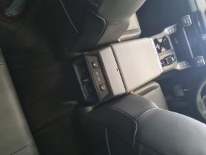 Toyota RAV4 2.5 HEV VX E-Four - Image 12