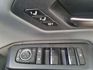 Toyota RAV4 2.5 HEV VX E-Four - Image 29