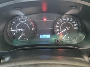 Toyota Hilux 2.4GD single cab S (aircon) - Image 9