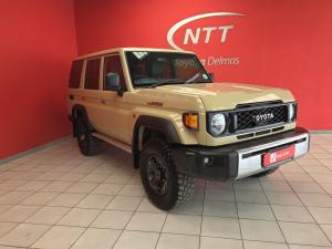 Toyota Landcruiser 76 2.8 GD-6 S/W - Image 1