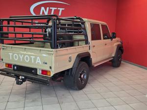 Toyota Land Cruiser 79 2.8 GD-6D/C - Image 2