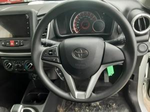 Toyota Vitz 1.0 XR AMT - Image 8