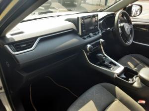 Toyota RAV4 2.0 GX CVT - Image 7