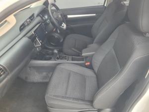 Toyota Hilux 2.4 GD-6 RB Raider automaticE/CAB - Image 7