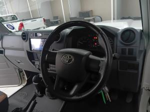 Toyota Land Cruiser 79 2.8 GD-6S/C - Image 6