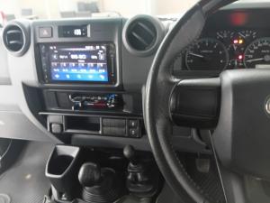 Toyota Land Cruiser 79 2.8 GD-6S/C - Image 9