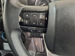 Toyota Hilux 2.4 GD-6 RB RaiderS/C - Image 9