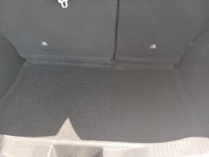 Renault Kiger 1.0 Techno AMT - Image 15