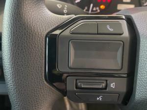Toyota Hilux 2.8 GD-6 RB SRX automaticD/C - Image 9