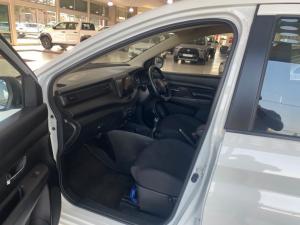 Toyota Rumion 1.5 SX - Image 7