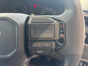 Toyota Hilux 2.8 GD-6 RB SRX 4X4 automaticD/C - Image 10