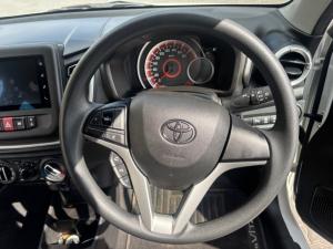 Toyota Vitz 1.0 XR AMT - Image 8