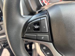 Toyota Vitz 1.0 XR AMT - Image 9