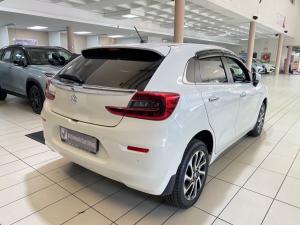 Suzuki Baleno 1.5 GLX - Image 2