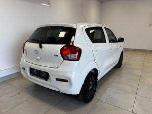 Toyota Vitz 1.0 XR AMT - Image 2