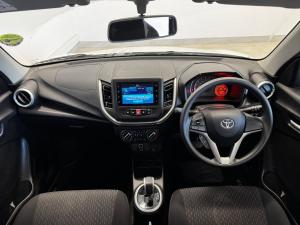 Toyota Vitz 1.0 XR AMT - Image 6
