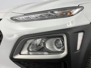 Hyundai Kona 2.0 Executive automatic - Image 4
