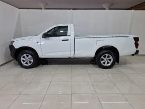 Isuzu D-Max 1.9TD single cab L manual - Image 2