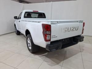 Isuzu D-Max 1.9TD single cab L manual - Image 3