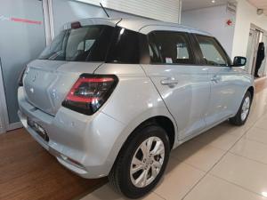 Suzuki Swift 1.2 GL+ auto - Image 4
