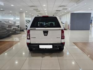 Nissan NP200 1.6i (aircon) - Image 4
