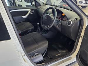 Nissan NP200 1.6i (aircon) - Image 6