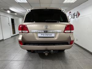 Toyota Land Cruiser 200 4.5D-4D VX - Image 4