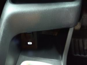 Nissan Magnite 1.0 Visia manual - Image 16