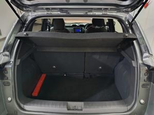 Nissan Magnite 1.0 Visia manual - Image 3