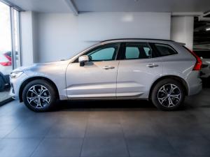 Volvo XC60 B5 Momentum - Image 7